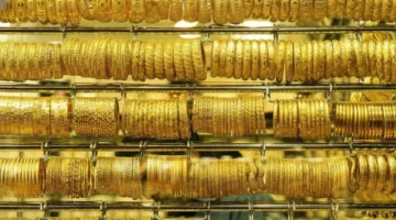 تراجع حاد.. الذهب ينخفض إلى 7,387 ريال خلال يومين بين صنعاء وعدن